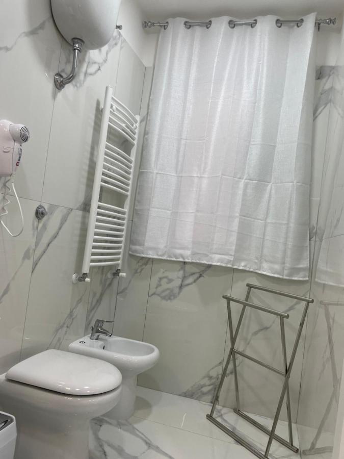 Lumacors House Panzió Nápoly Kültér fotó