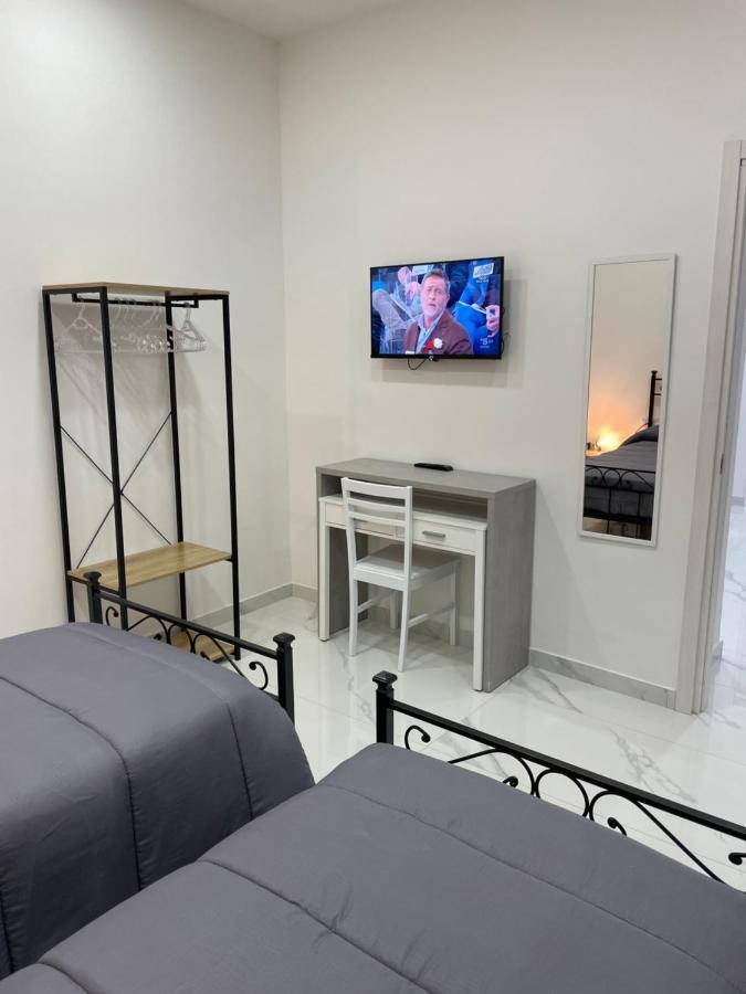 Lumacors House Panzió Nápoly Kültér fotó