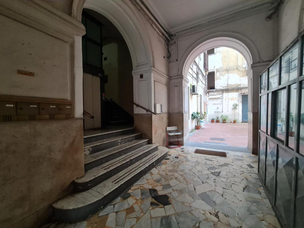 Lumacors House Panzió Nápoly Kültér fotó