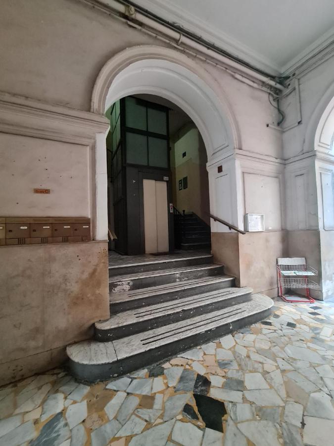 Lumacors House Panzió Nápoly Kültér fotó