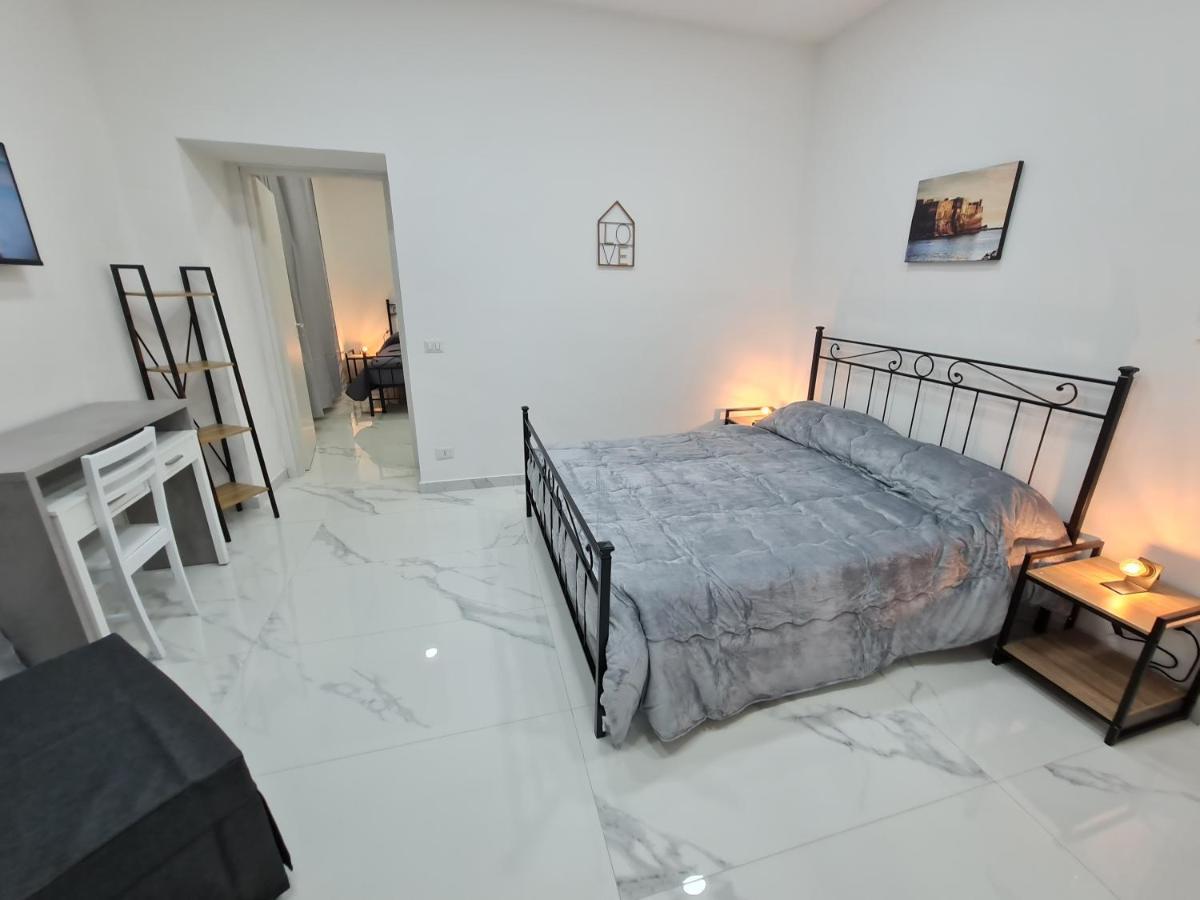 Lumacors House Panzió Nápoly Kültér fotó