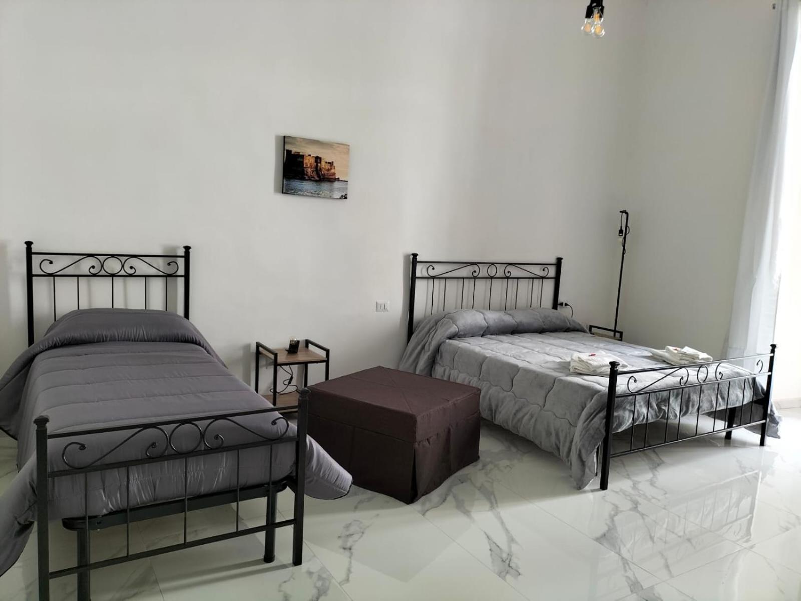 Lumacors House Panzió Nápoly Kültér fotó