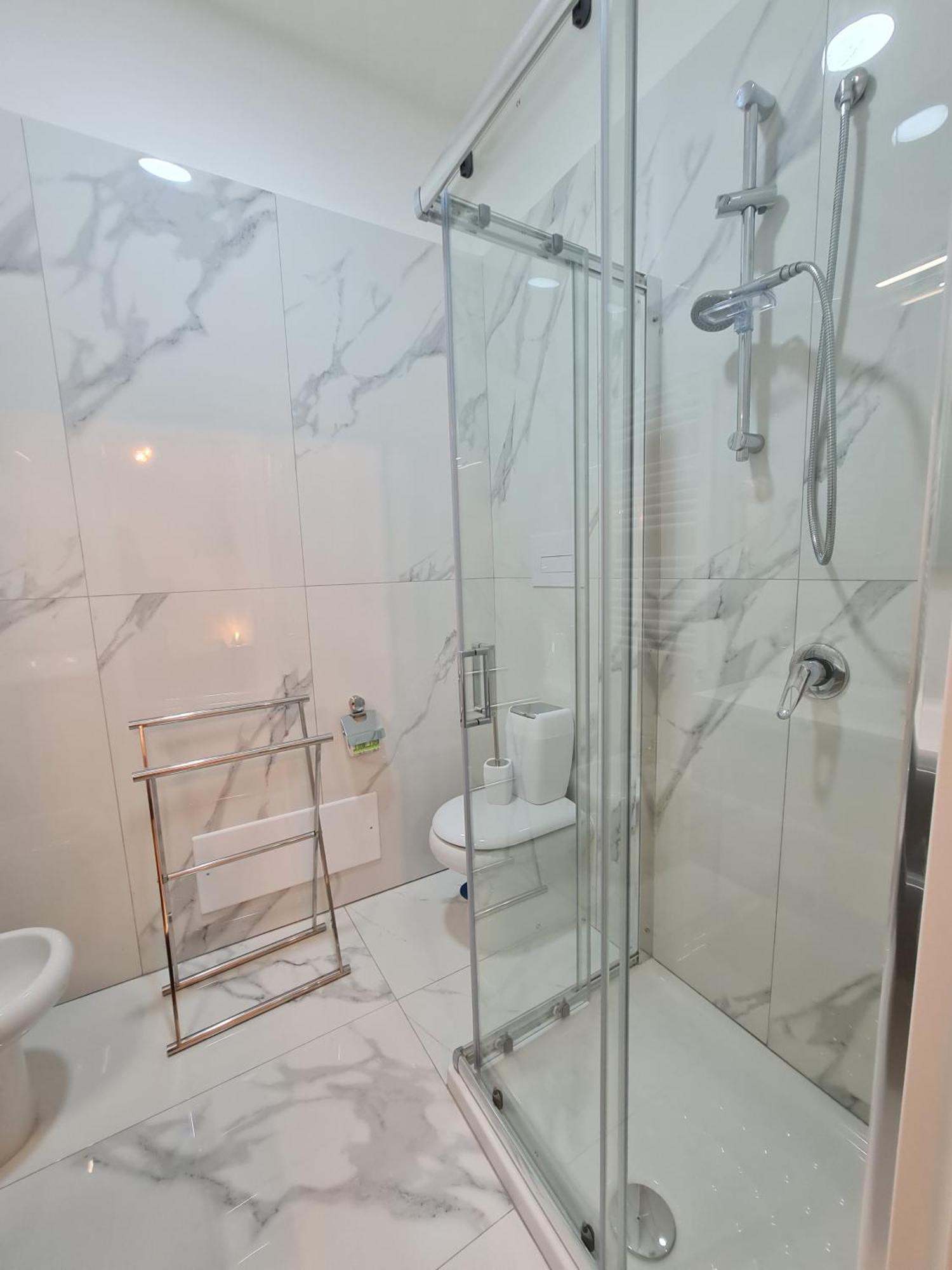 Lumacors House Panzió Nápoly Kültér fotó